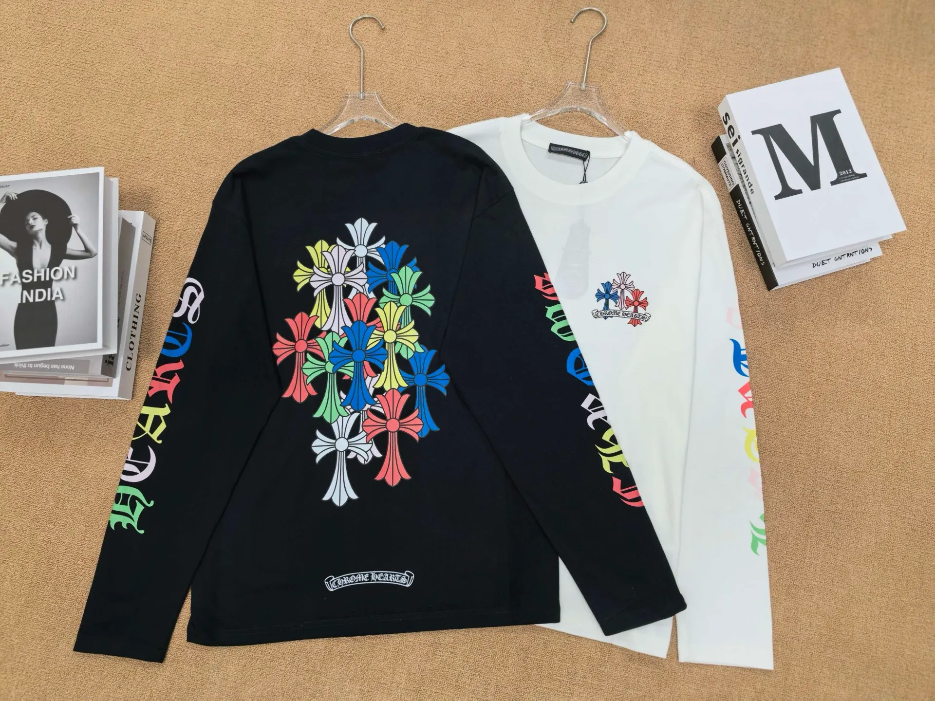 2211 • ： T ， / • ： ， Same Style， • ： ， Retro 🧵 ， ， ； ， ， ， ， 。 🎨 1 ： ， ， ， 2 ： ， ， 3 ： logo， ， 4 ： Retro ， 👕 • 、 、 、 • ； 、 • 、 、 ，
